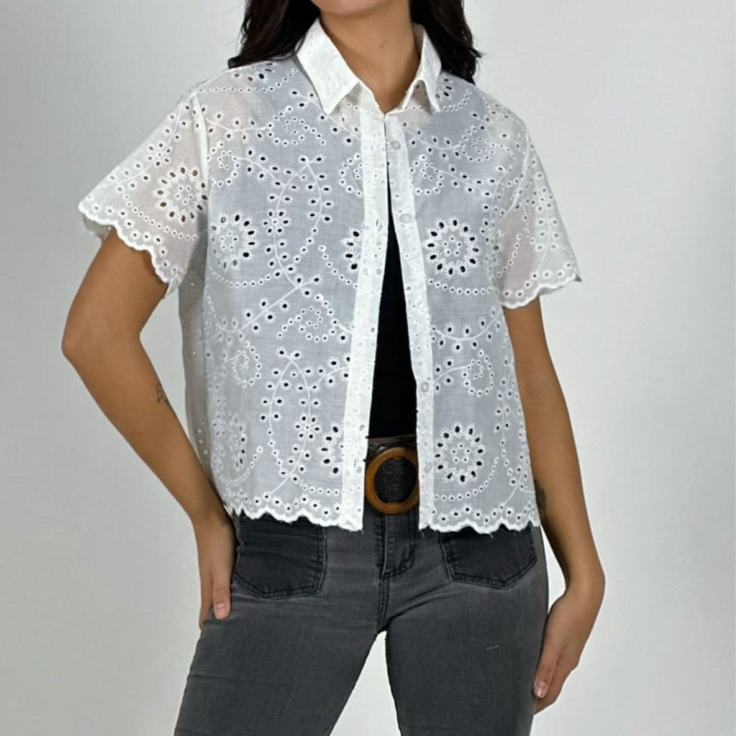 Blusa de broderie talla única