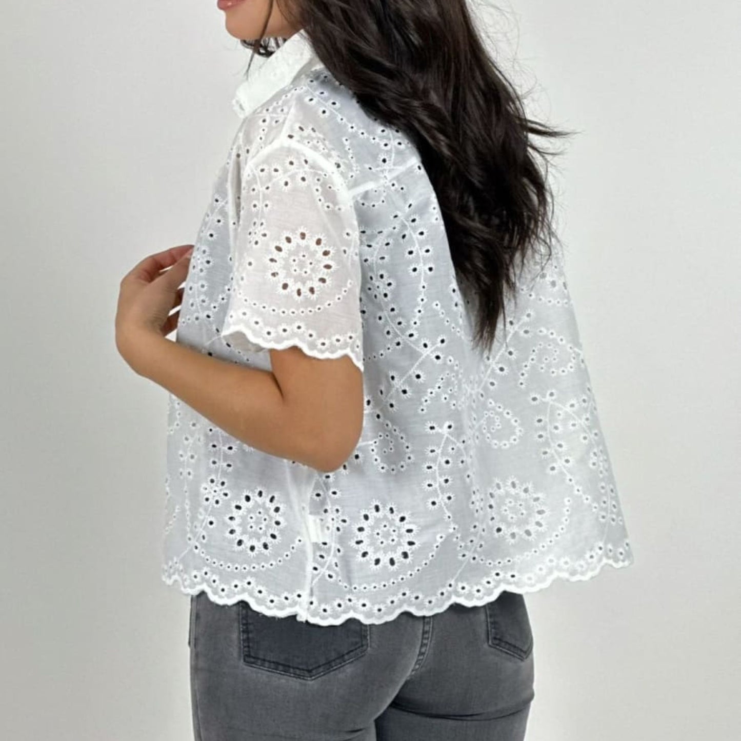 Blusa de broderie talla única