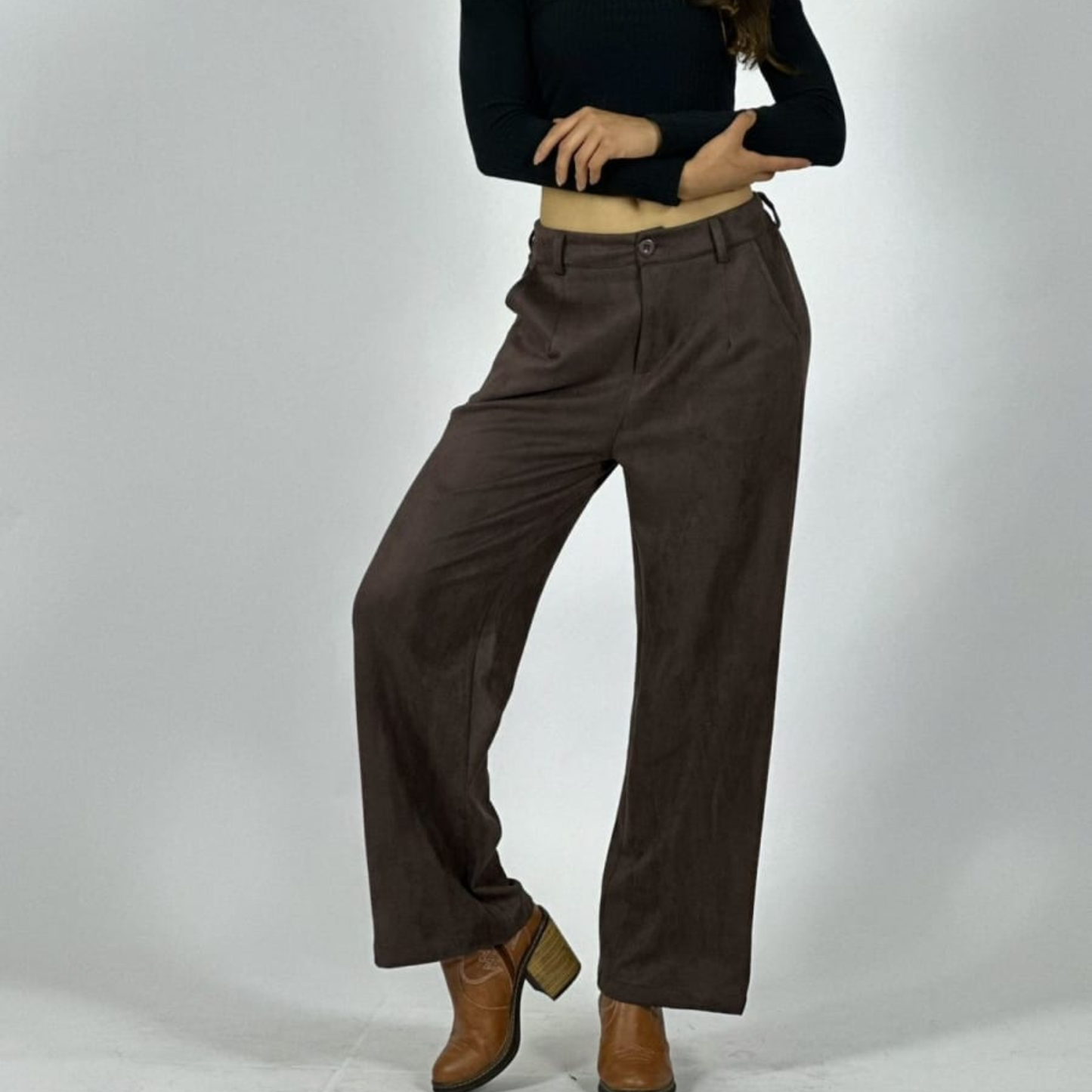 Pantalón de gamuza