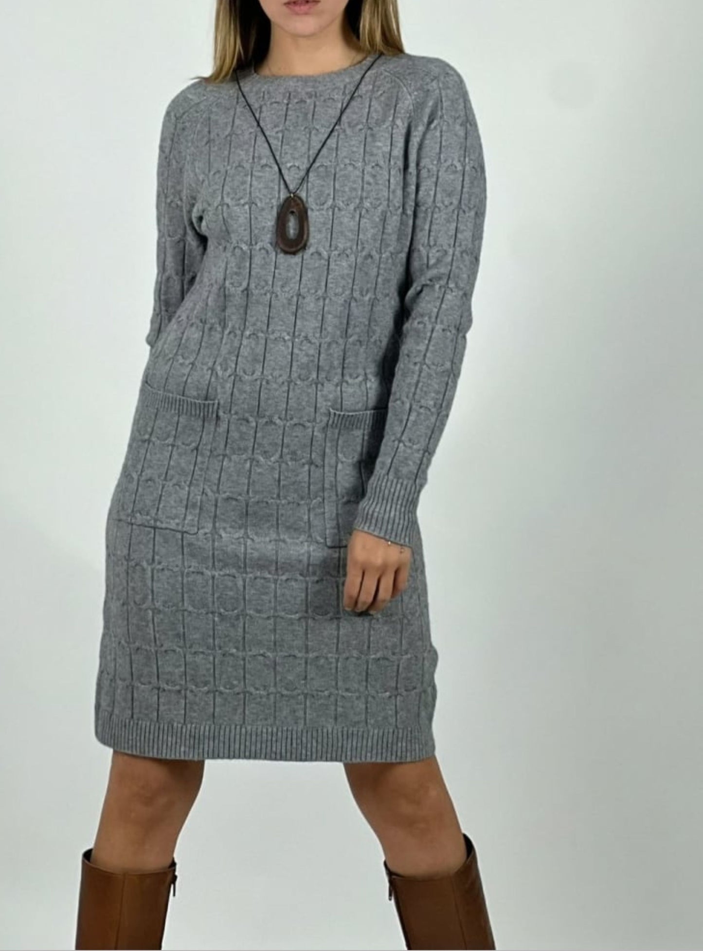 Vestido de lana con bolsillos