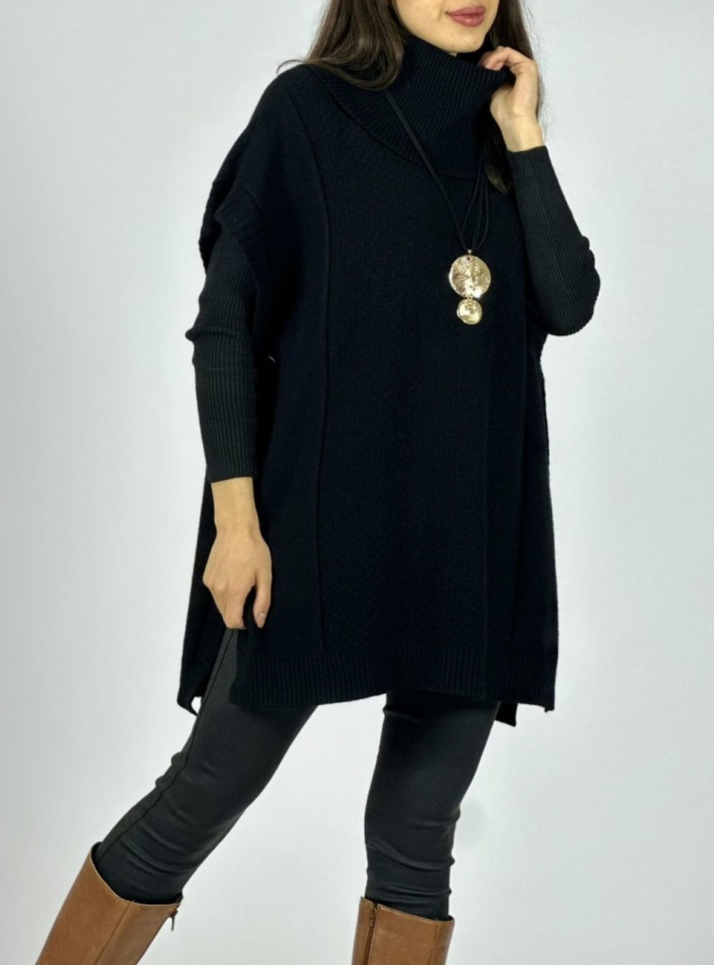 Poncho cuello tortuga