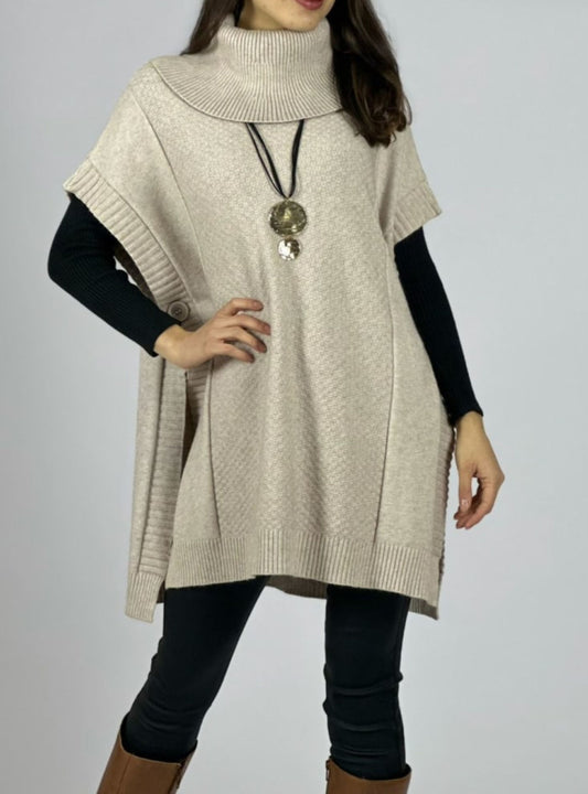 Poncho cuello tortuga