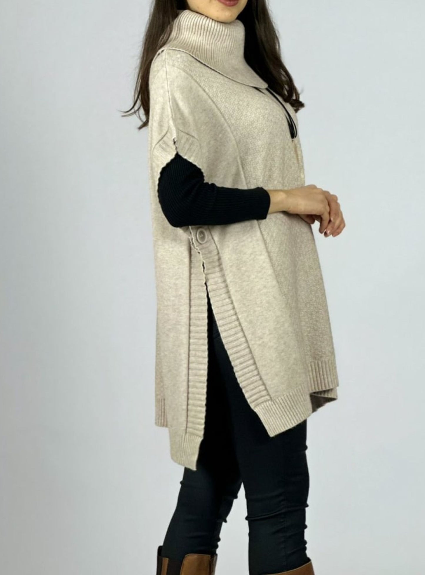 Poncho cuello tortuga