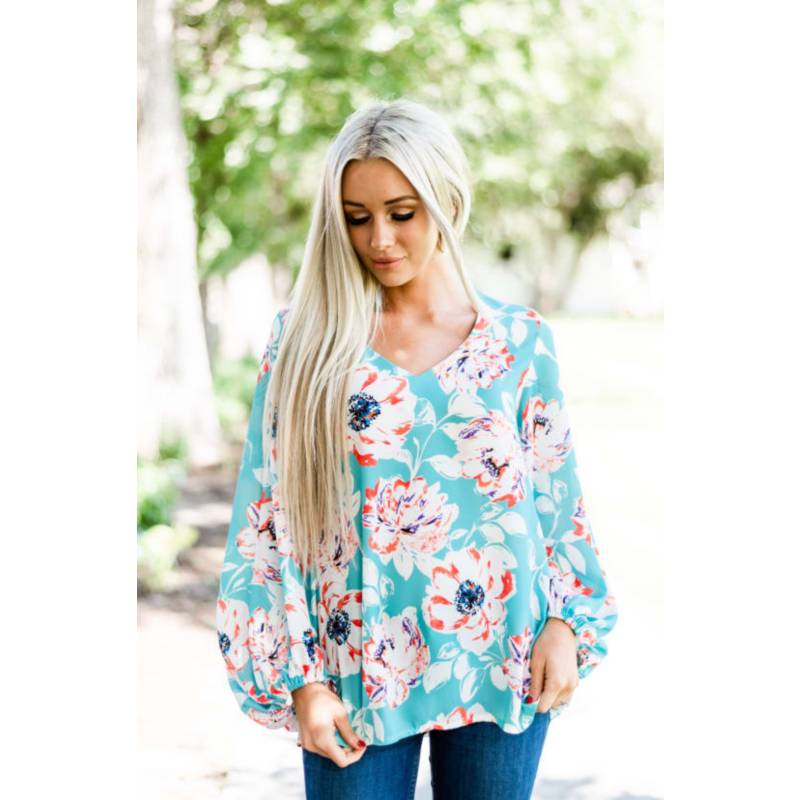 Blusa estampada escote V