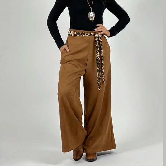 Pantalón de gamuza